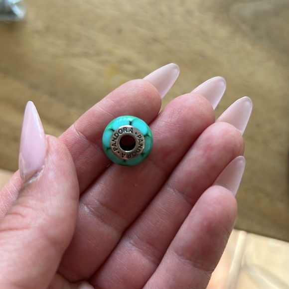 PANDORA marcano glass charm - Picture 3 of 4